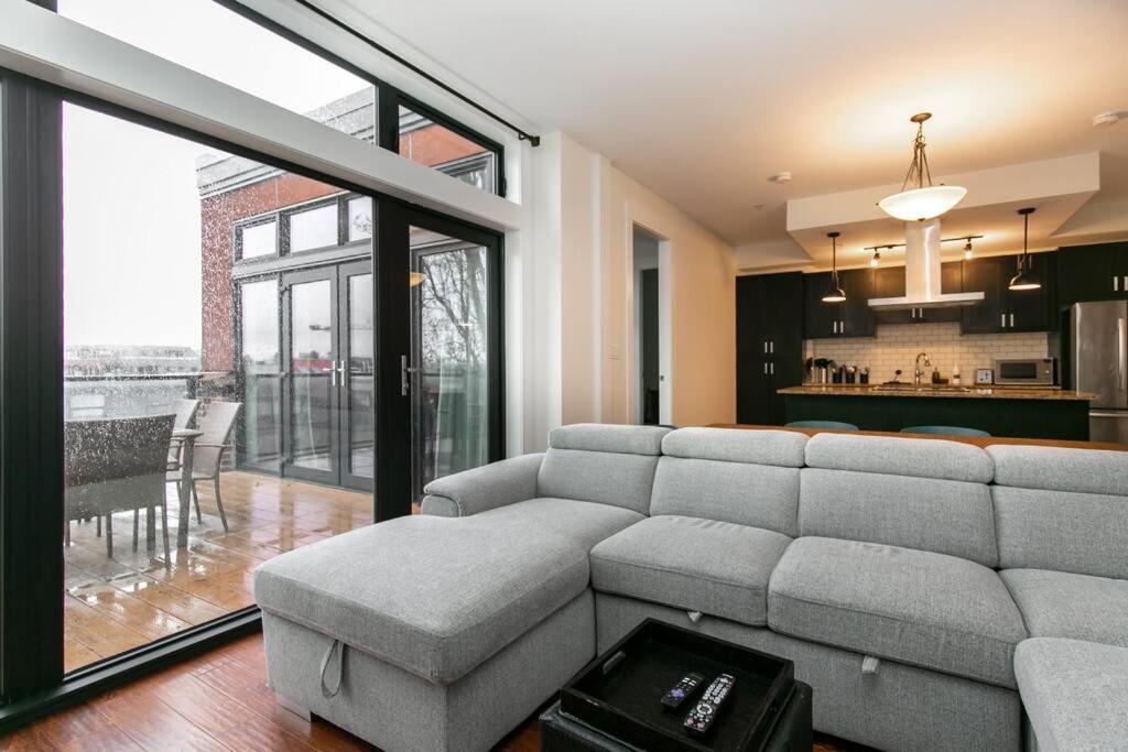 Downtown Penthouse