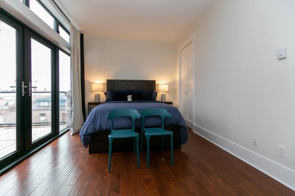 Downtown Penthouse Victoria